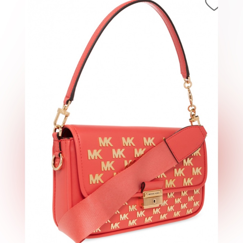 NWT Michael Kors Bradshaw
Reg $398 - Picture 3 of 6